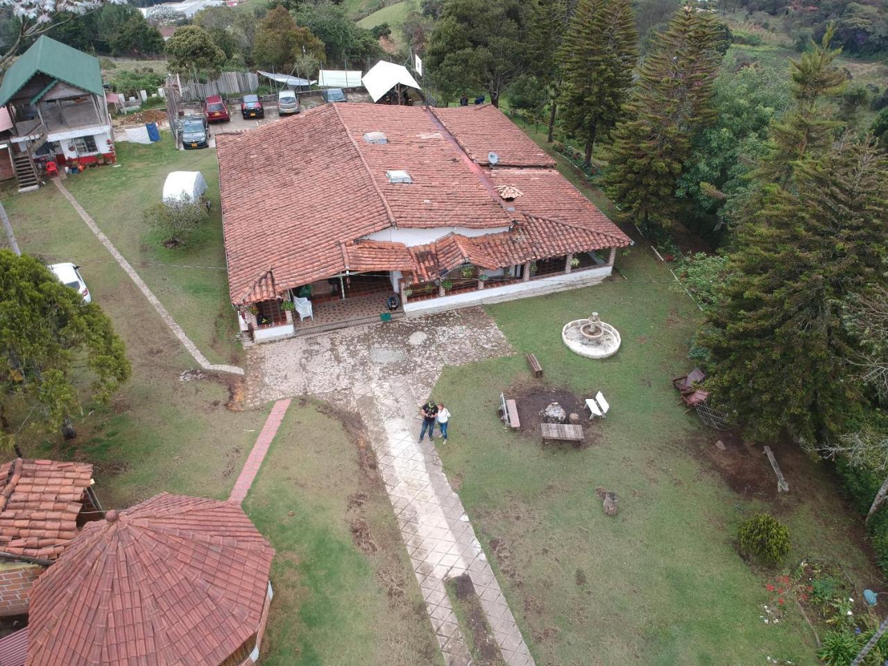 Al Bosque Hostel & Glamping Санта-Елена Екстер'єр фото